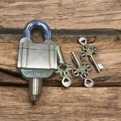 old brass 3 keys lock available