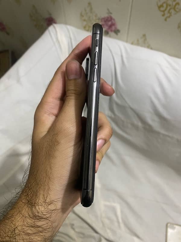 iPhone X 64GB FU 3