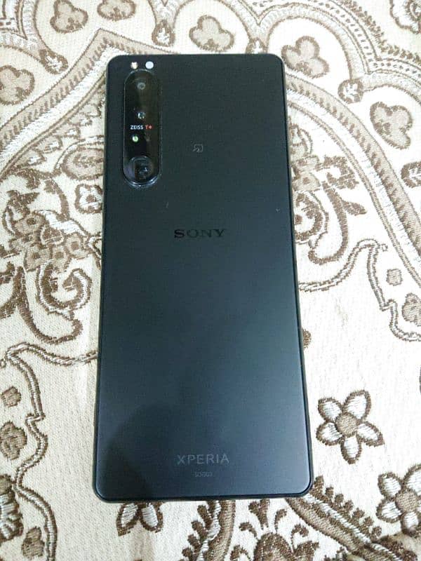 sony xperia 1 mark 3 5g 0