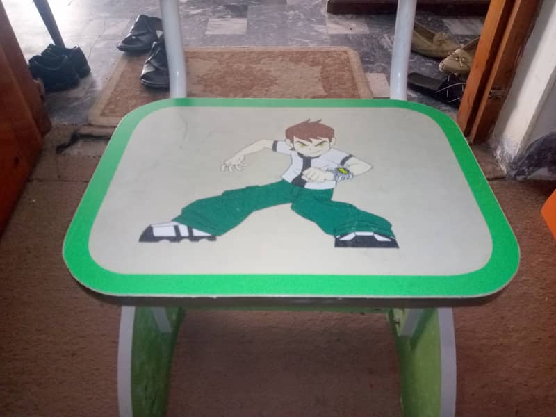 Study Table for Kids 11