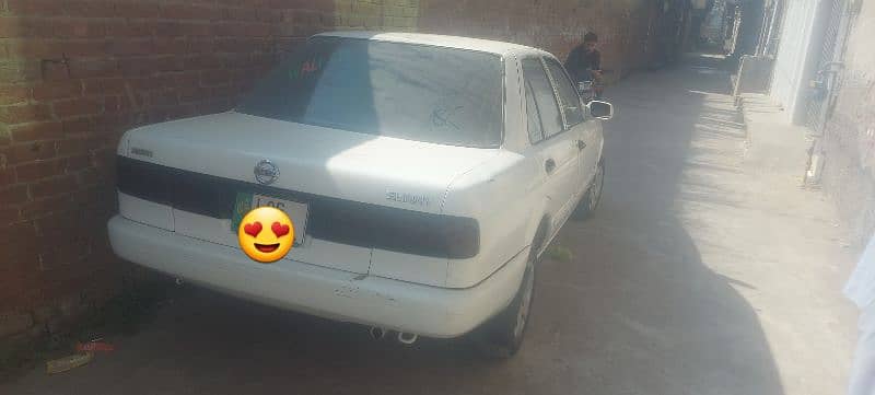 Nissan Sunny 1990 1