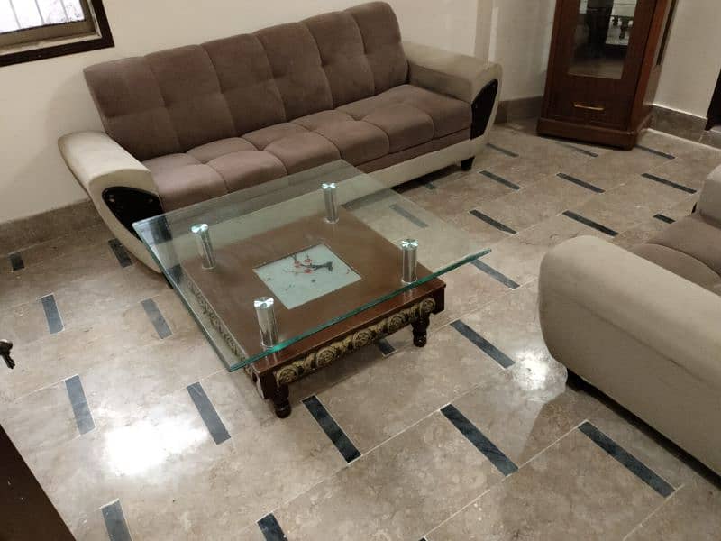 sofa set with centr table 0