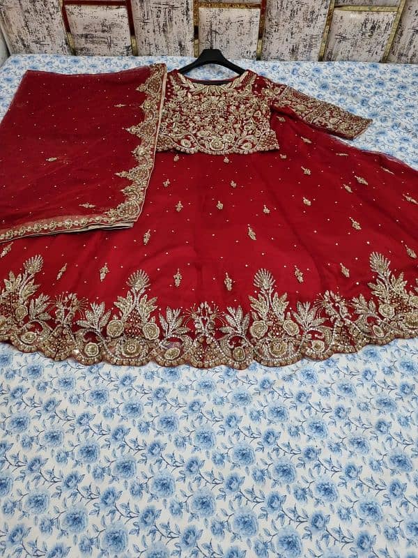 bridal lehnga/wedding lehnga 5