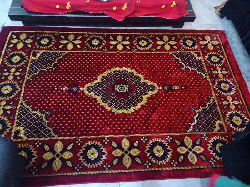 Afghani carpet in new condition with very good colour scheme 2