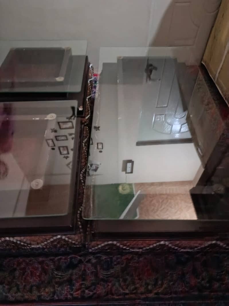 3 Piece Table Set With Glass Mirror For Sell 25,000PKR 3