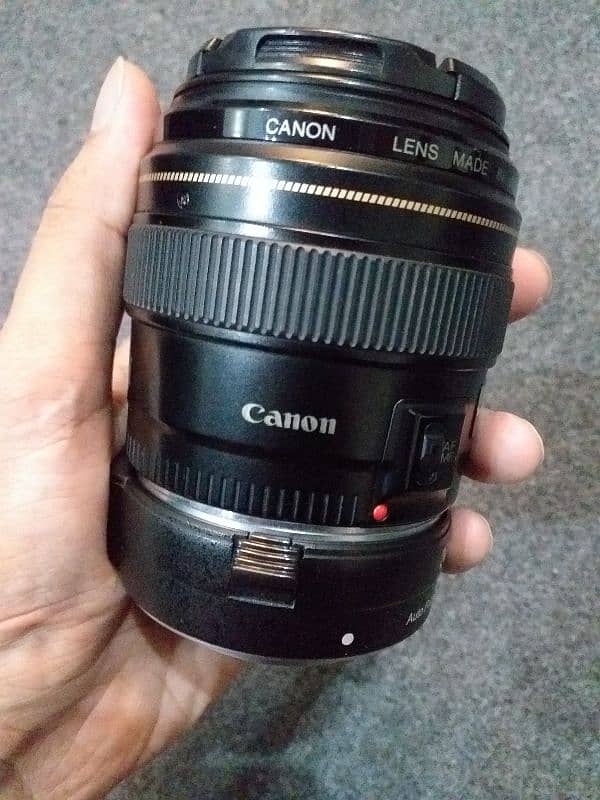 Canon 85mm 1.8 Lense 0