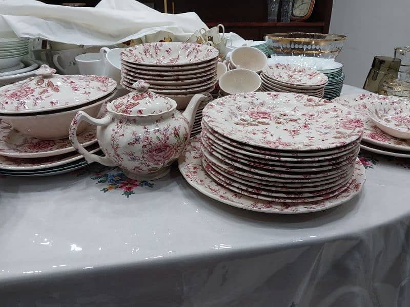 Dinner set Beautiful 100pc Floral Tea set imported from England 3