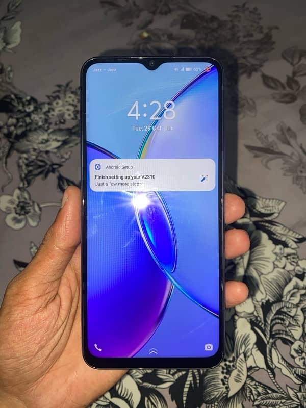 vivo Y17s 6+6 128 GB LIKE NEW BOX AND CHARGER 3