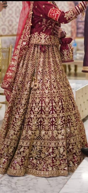 Barat lehnga 0