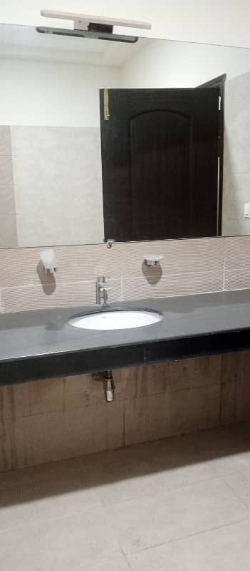 3 Bedroom Askari Flat For Sale In Askari Tower 3 DHA Phase 5 Islamabad 5