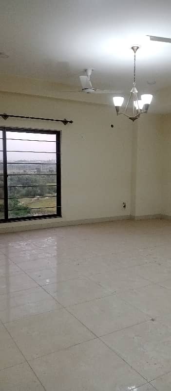 3 Bedroom Askari Flat For Sale In Askari Tower 3 DHA Phase 5 Islamabad 11