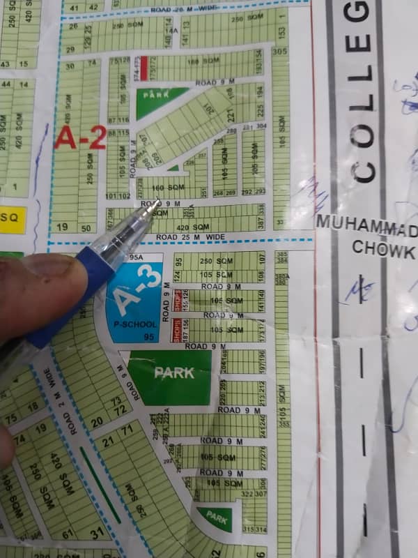 Johar town lhr 5 Marla plot for sale 0