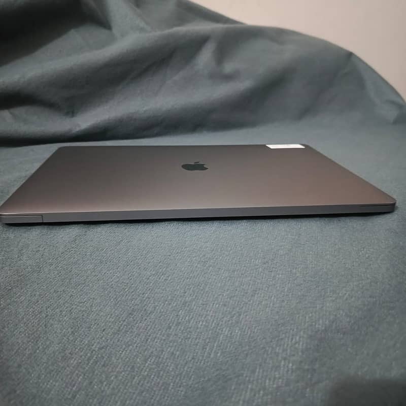 [Urgent Sale] Macbook Pro 2019 (16 Inches") Brand New Condition 8