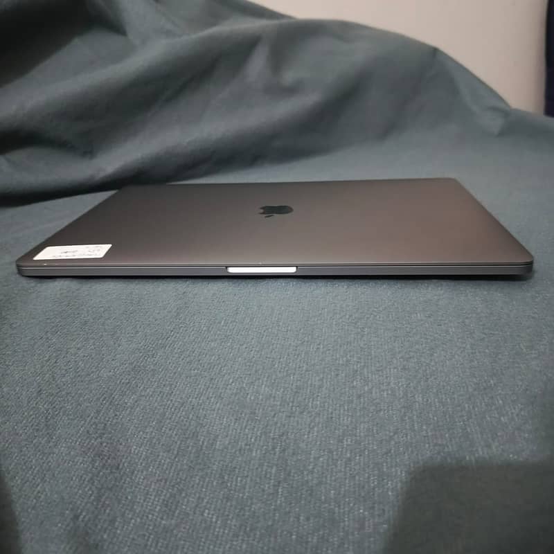 [Urgent Sale] Macbook Pro 2019 (16 Inches") Brand New Condition 9