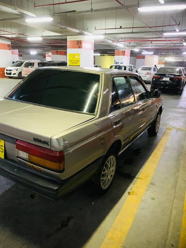 Nissan Sunny 1987 8