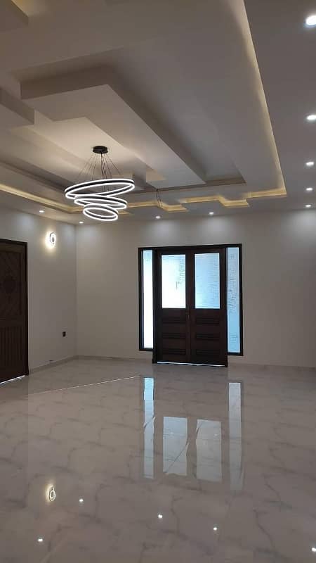 3 bed dd 1st floor west open 240gaz in gulshan block 5 2