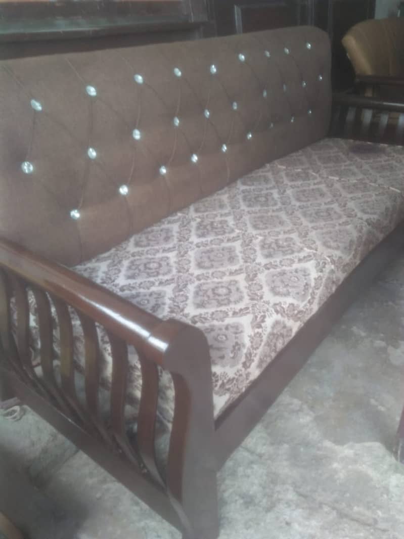 Different sofa sets good quality 8