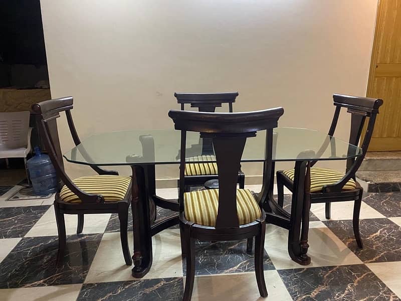 Dining Table 4 chairs set 1