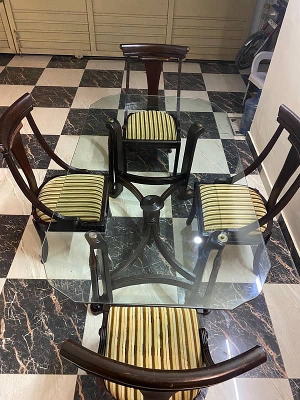 Dining Table 4 chairs set 2