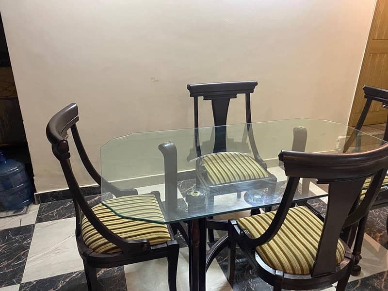 Dining Table 4 chairs set 3