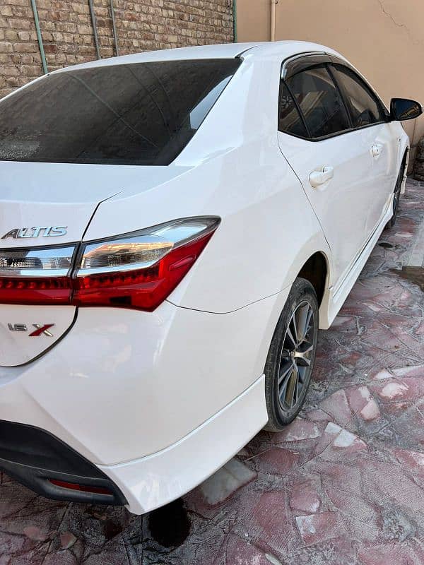 Toyota Corolla Altis 2021 3