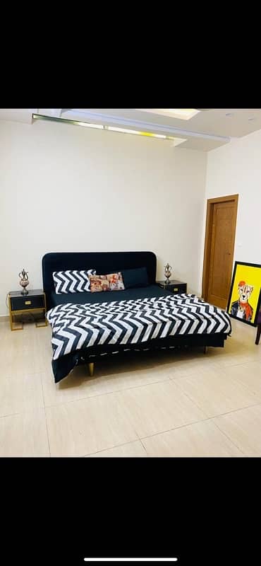 king size Double bed 4