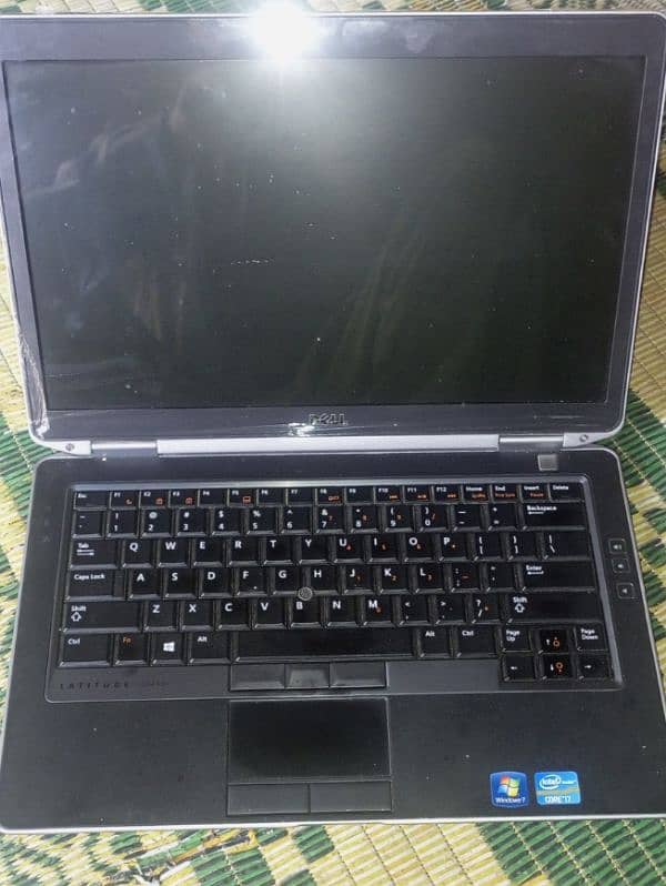 Dell Latitude Laptop corei7 0