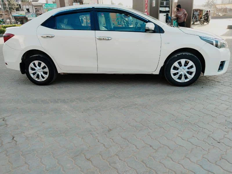 Toyota Corolla XLI 2015. 4