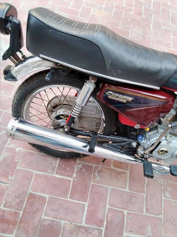 Honda CG 125 2012 model for sale 4