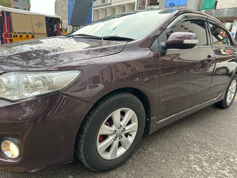 Toyota Corolla Altis 2012 3