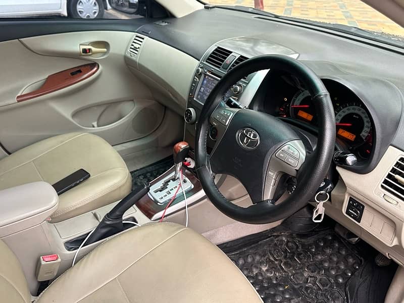 Toyota Corolla Altis 2012 9