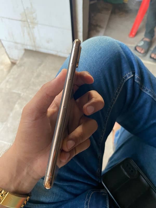 iPhone Xsmax PTA Approved Official 4