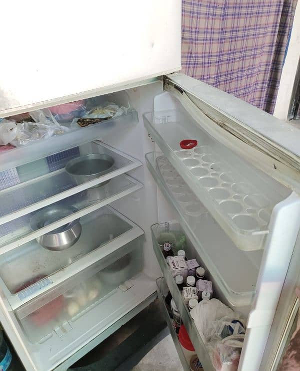 HITACHI FRIDGE 19 CUBIC FULL SIZE JUMBO 5