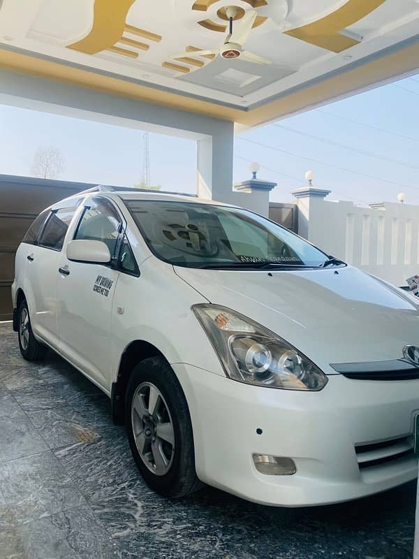 Toyota Wish 2012 3