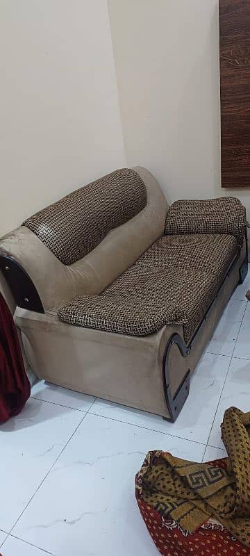 sofa set good condition 3piece 2piece 1piece set urgent for sale 2