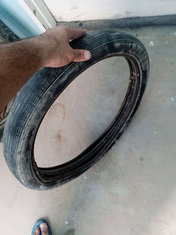 Cg 125 Front Tyre tube and Back Tyre tube with Rim 0