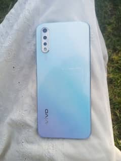 vivo s1