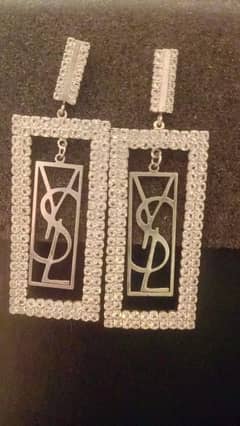 "Elegant Crystal Frame Dangle Earrings with Stylish Monogram Design"