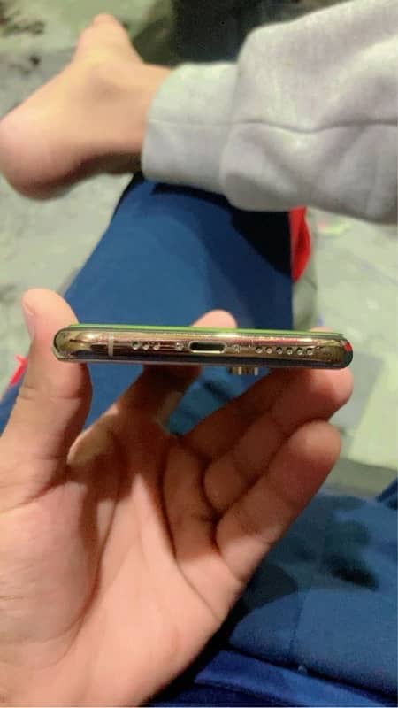 iPhone XS non pta 3