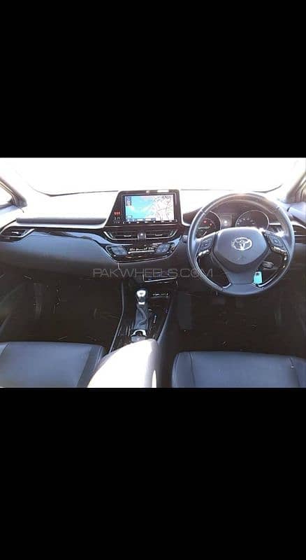 Toyota C-HR 2019 8