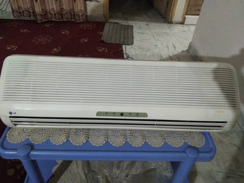 LG 1 Ton Air Conditioner 0