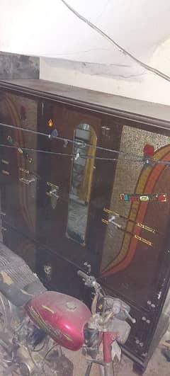 Safe Almari 3 Doors Condition 9/10