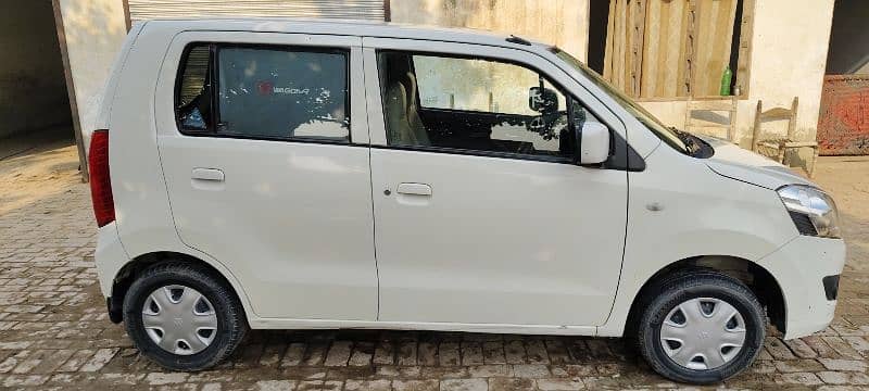 Suzuki Wagon R 2018 5