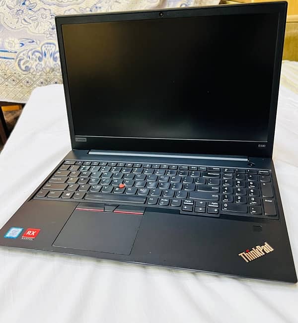 Lenovo Thinkpad E590 0