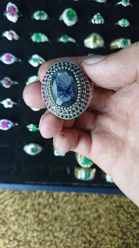 Ruby Neelam Lapis Quartz Emerald Labradorite Onyx Aqeeq Moon stone 3