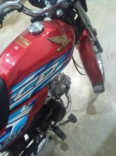 Honda cd 70 dream brand new motor bike