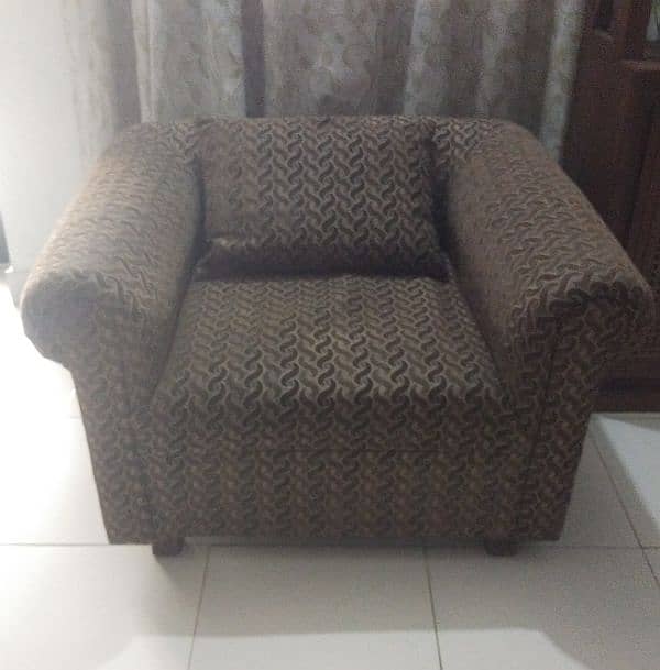 5 seater sofa 0