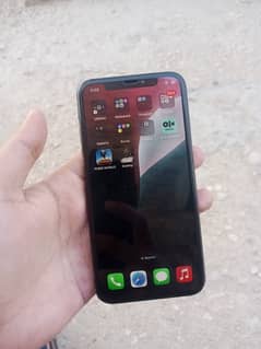 Iphone XS ( Non PTA )