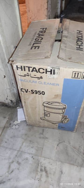 Hitachi Vacuum cleaner new condition 2