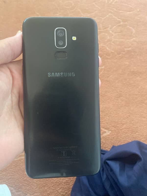 samsung j8 4 /64 for sale screen ma hlkii sy line hai 1